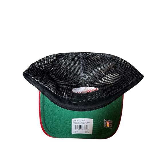 Atlanta Hawks SnapBack Hat Trucker Mitchell‎ & Ness Red Black Hip Hop Basketball - Picture 2 of 10